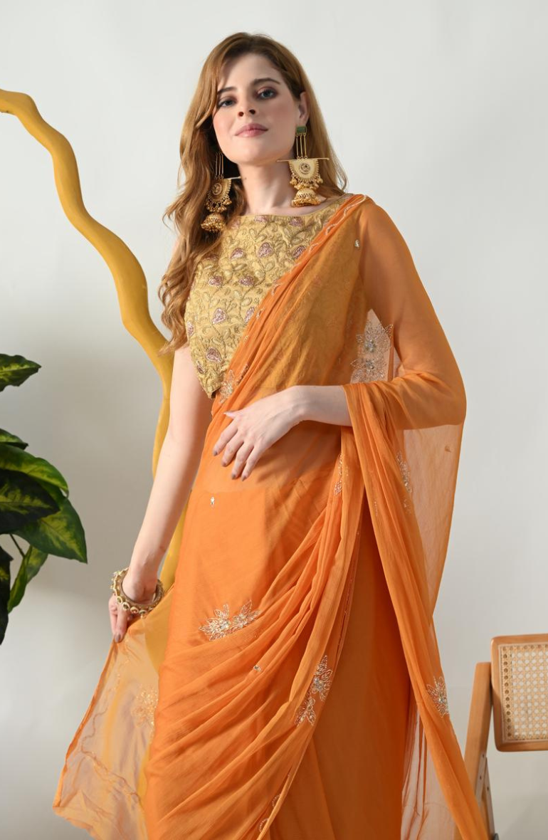 pre-wedding saree  bridal trousseau 2025  chiffon sarees for brides  hand-painted chiffon sarees  tie-dye chiffon saree  haldi and mehendi saree ideas  wedding saree trends 2025  the house of chiffon saree collection