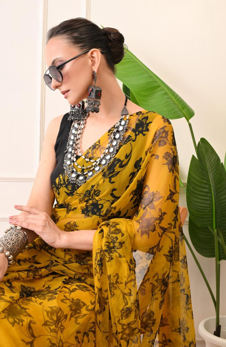 Explore 2026’s top saree trends in chiffon and organza. Discover pastel palettes, hand-painted couture, and modern drapes at House of Chiffon.