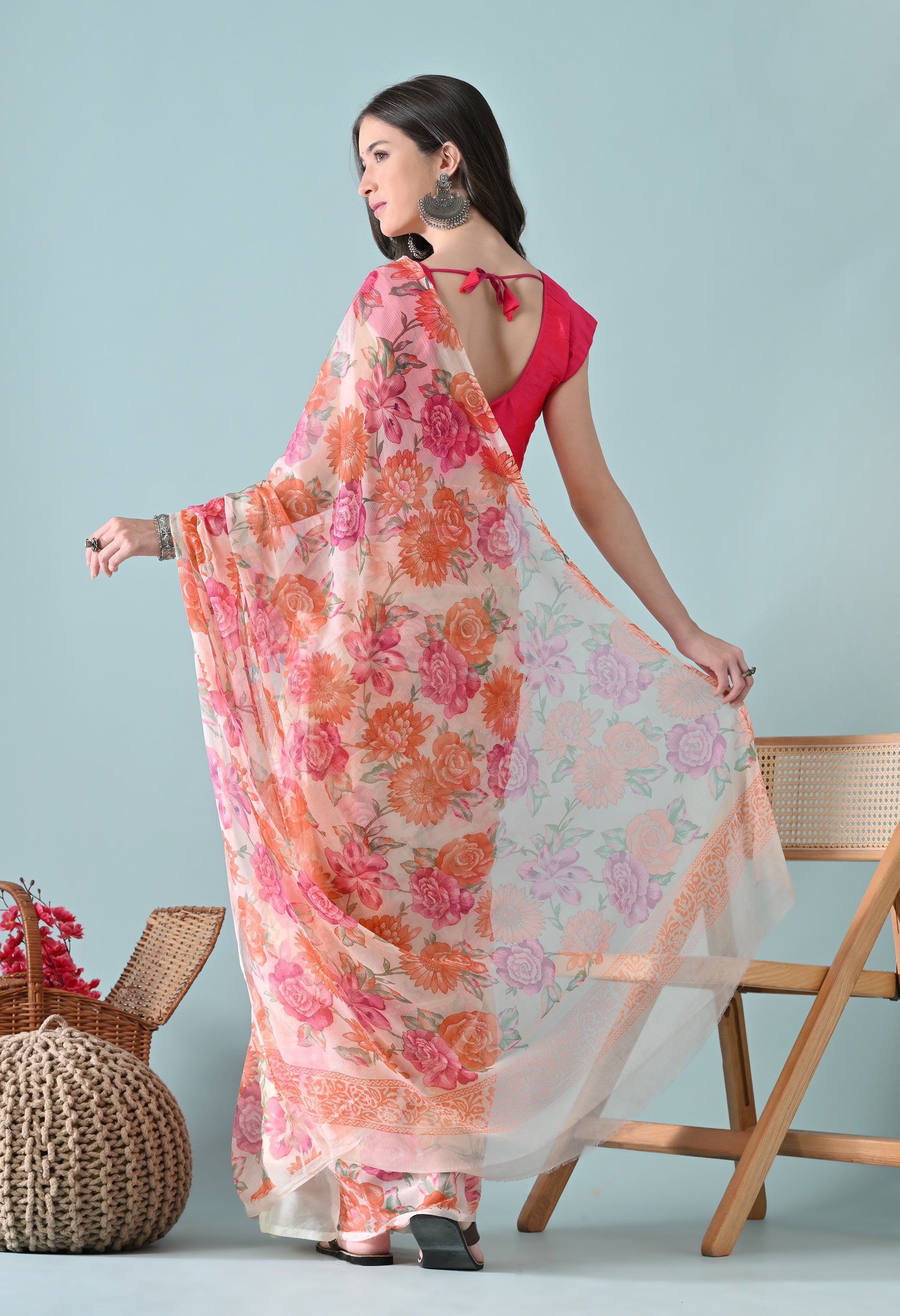 Pastel White Printed Floral Chiffon Saree