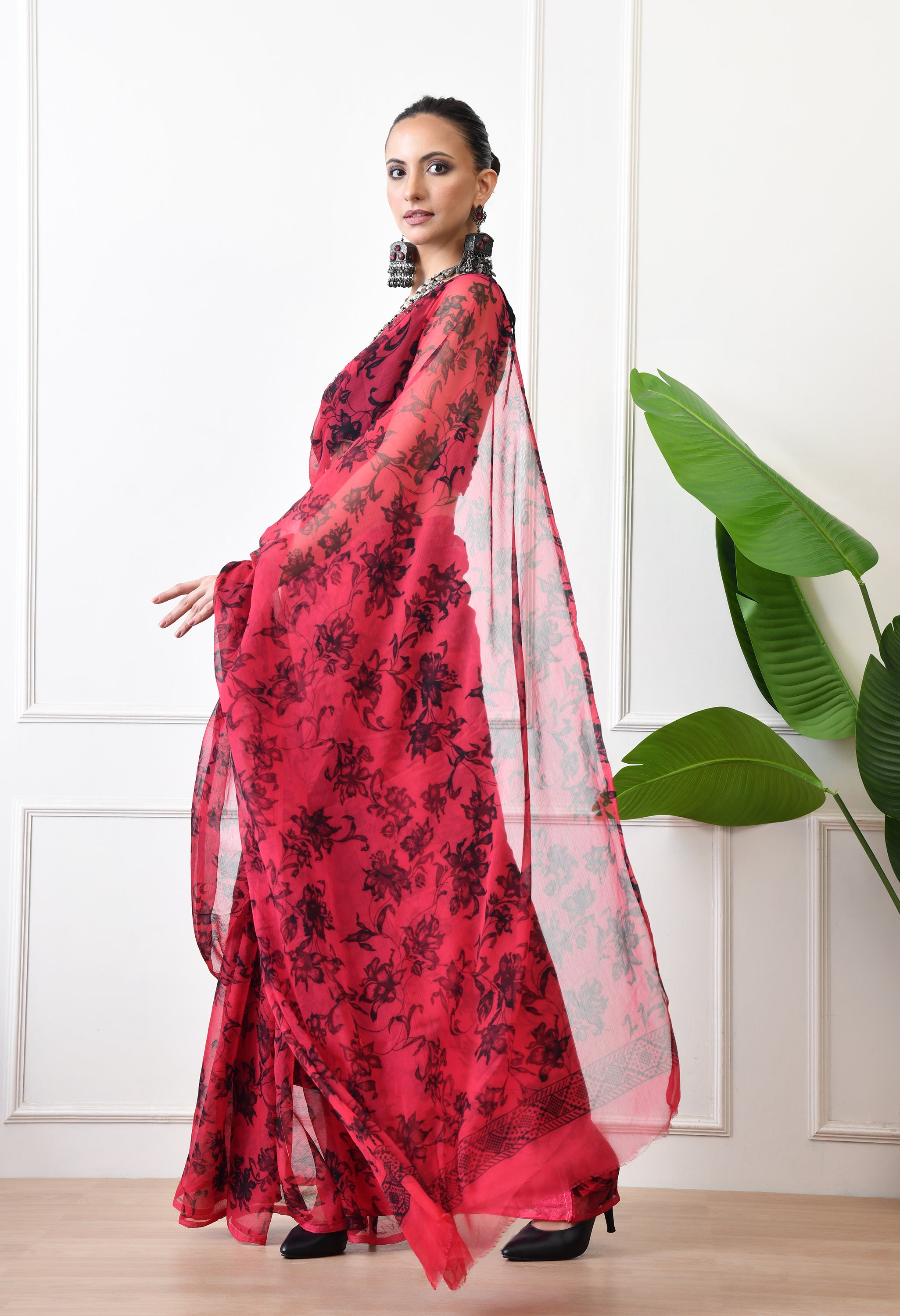 Printed Tomato Red Chiffon Saree